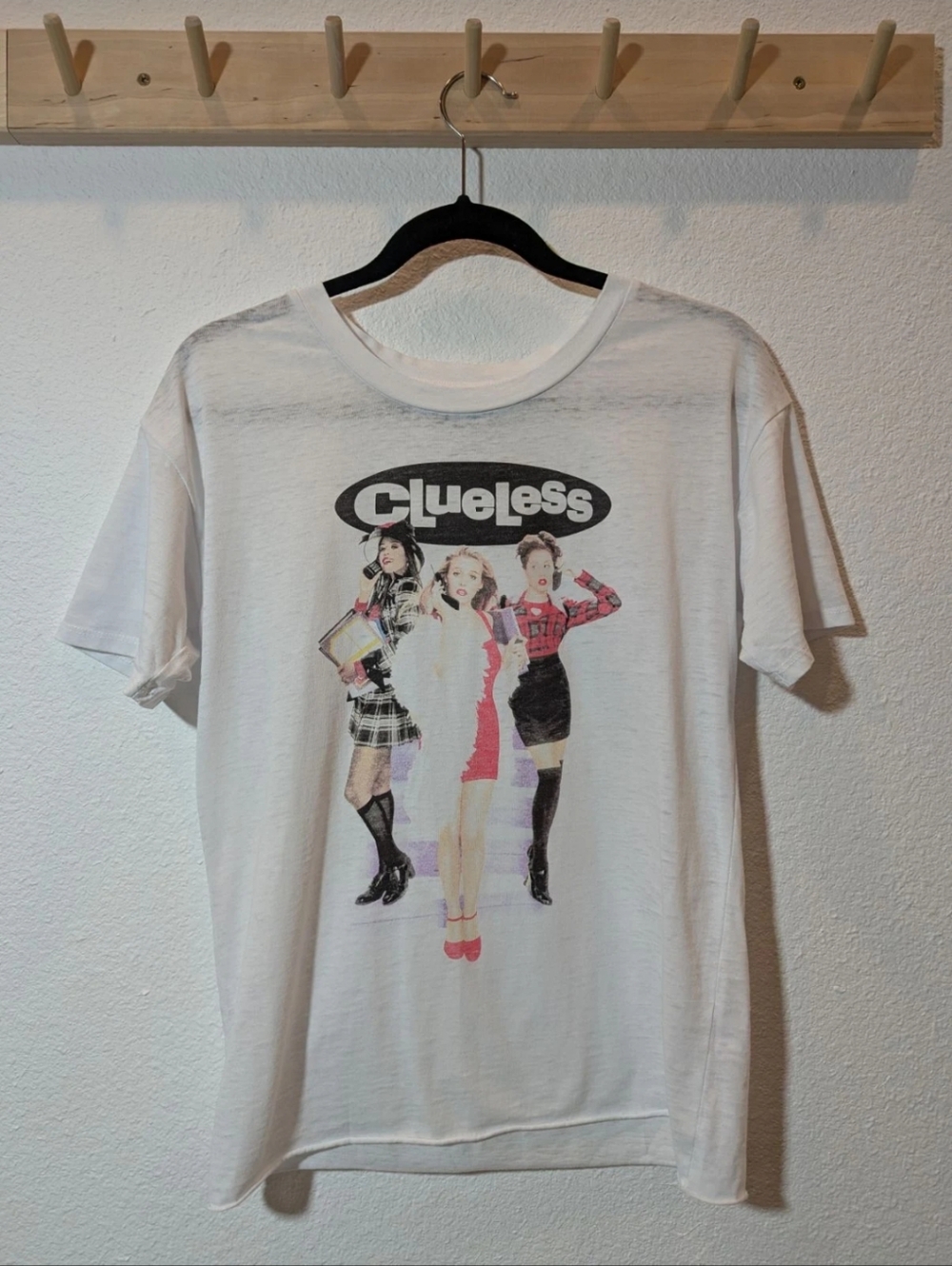 Clueless Graphic Short Sleeve Tee - White